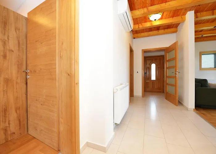 Nikola Apartamento Zadar