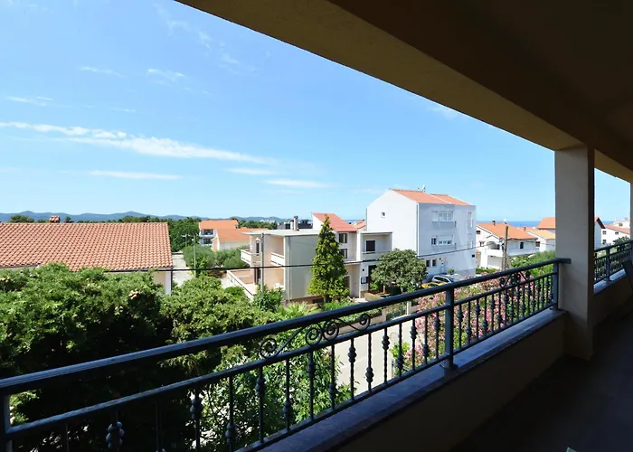 Nikola Apartamento Zadar
