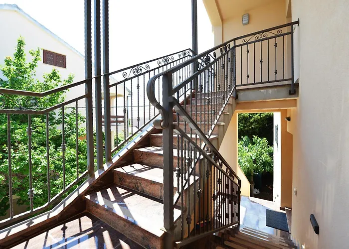 Nikola Apartamento Zadar